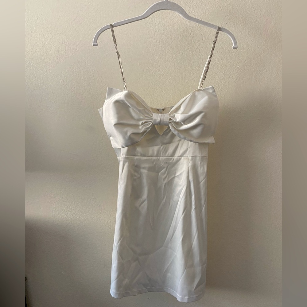 Selfie Leslie Lilly Bow Dress- Perfect for a Bride to Be!